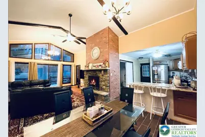 149 Livingston Lane, Clifton Twp, PA 18424 - Photo 3