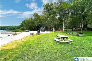 149 Livingston Ln, Clifton Twp, PA 18424 - Photo 49