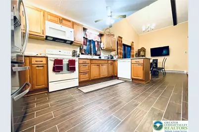 149 Livingston Lane, Clifton Twp, PA 18424 - Photo 7