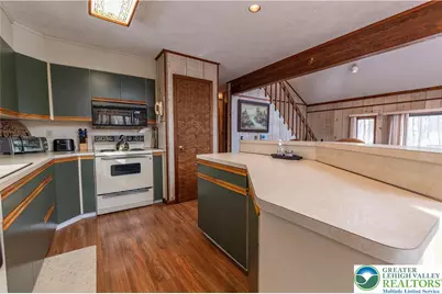 178 Cardinal Drive, Clifton Twp, PA 18424 - Photo 11