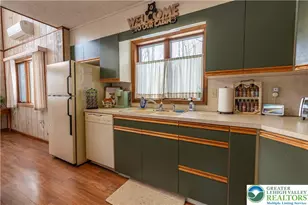 178 Cardinal Dr, Clifton Twp, PA 18424 - Photo 9