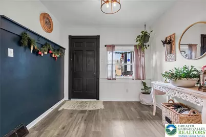 2031 Wayne Street, Bethlehem Township, PA 18020 - Photo 9