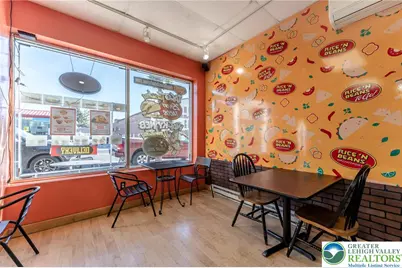 6 S Broad Street, Nazareth Boro, PA 18064 - Photo 9