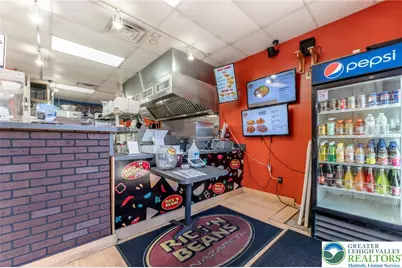 6 S Broad Street, Nazareth Boro, PA 18064 - Photo 5