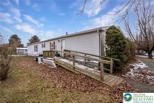 9131 N Primrose Circle N, Upper Macungie Township, PA 18031 - Photo 5