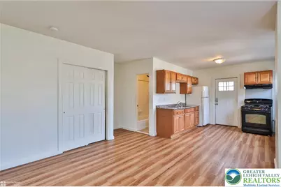 737 E 7th Street, Bethlehem, PA 18015 - Photo 7