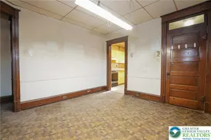 418 Arlington St, Tamaqua Boro, PA 18252 - Photo 9