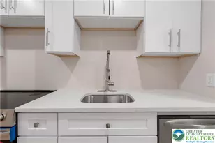 750 S Hall St, Allentown City, PA 18103 - Photo 3