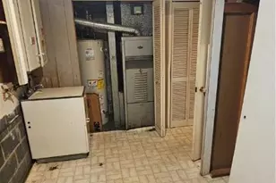 2335 4th St, Wilson Boro, PA 18042 - Photo 31