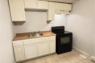 384 W Tilghman St, Allentown City, PA 18102 - Photo 3