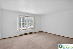 6318 Ventnor Dr, Coolbaugh Twp, PA 18466 - Photo 9