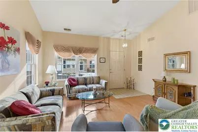 4860 Derby, Lower Macungie Twp, PA 18062 - Photo 11