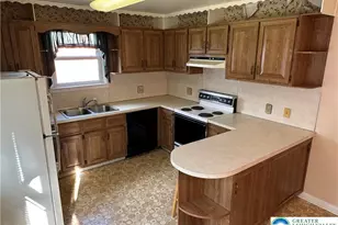 2348 S Church St, Allentown City, PA 18103 - Photo 9