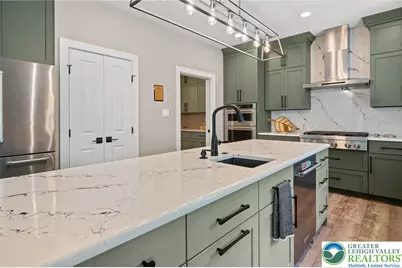 233 European Drive, Ruscombmanor Twp, PA 19522 - Photo 9