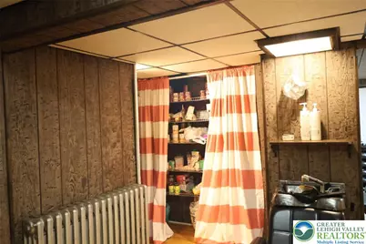 1106 E Bellevue Avenue, Laureldale Borough, PA 19605 - Photo 37