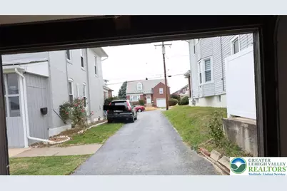 1106 E Bellevue Avenue, Laureldale Borough, PA 19605 - Photo 47
