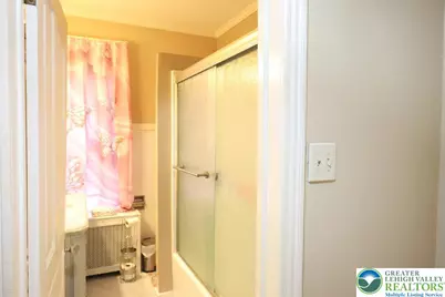 1106 E Bellevue Avenue, Laureldale Borough, PA 19605 - Photo 19