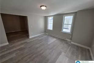 427 Berwick St, Easton, PA 18042 - Photo 3