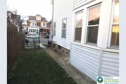 2028 Ealer Avenue, Wilson, PA 18042 - Photo 45