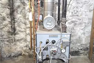 2028 Ealer Ave, Wilson, PA 18042 - Photo 47