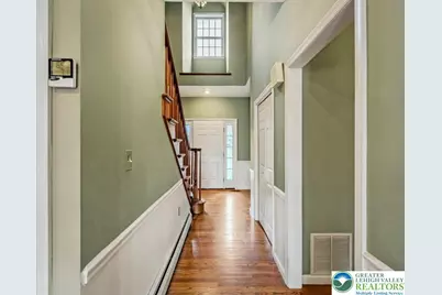 126 Devonshire Drive, Hamilton Twp, PA 18360 - Photo 3