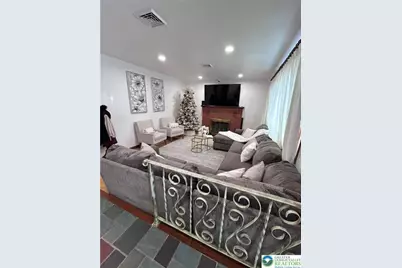 400 N Westbrook Avenue, Pen Argyl Boro, PA 18072 - Photo 7