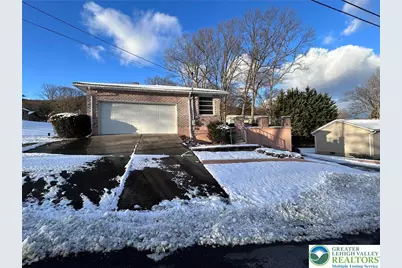 400 N Westbrook Avenue, Pen Argyl Boro, PA 18072 - Photo 5