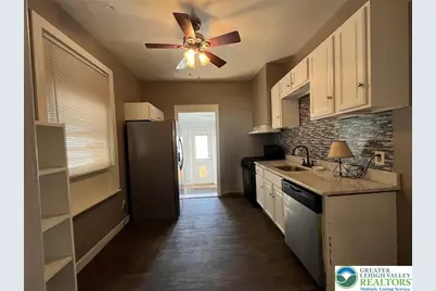 116 E Elizabeth Avenue, Bethlehem, PA 18018 - Photo 5