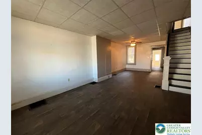 116 E Elizabeth Avenue, Bethlehem, PA 18018 - Photo 3