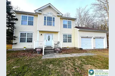 214 Kensington Drive, Bushkill, PA 18324 - Photo 3