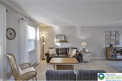 6923 Blue Church Road S, Upper Saucon Township, PA 18036 - Photo 5