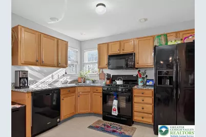 1525 Cambridge Drive, Lower Macungie, PA 18062 - Photo 15