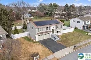 1741 Barrett Dr, Bethlehem City, PA 18017 - Photo 3