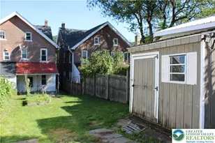 1019 Delaware Ave, Fountain Hill Boro, PA 18015 - Photo 25