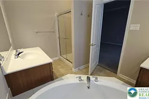 4079 Yorktown Rd, Coopersburg Boro, PA 18036 - Photo 15