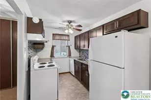 991 Village Round, Allentown City, PA 18106 - Photo 15