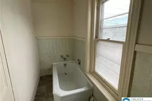 643 N New St, Allentown City, PA 18102 - Photo 7