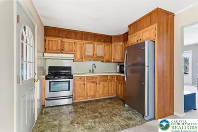 3074 Clearview, Palmer Twp, PA 18045 - Photo 9