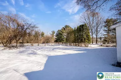 608 Monocacy Drive, Moore Township, PA 18014 - Photo 5