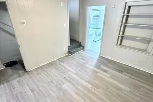 37 Spruce St, Allentown, PA 18101 - Photo 3