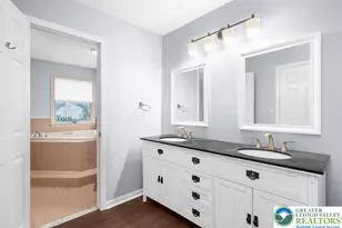 5770 Fresh Meadow Dr, Lower Macungie Twp, PA 18062 - Photo 7