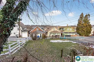 1917 Ferry St, Wilson, PA 18042 - Photo 7