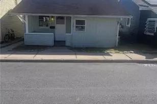 920 Edgemont Ave, Palmerton Boro, PA 18071 - Photo 1