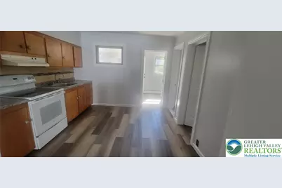 920 Edgemont Avenue, Palmerton Boro, PA 18071 - Photo 13