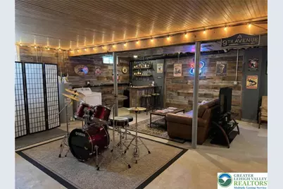 136 Woodview Drive, Trumbauersville Boro, PA 18951 - Photo 31