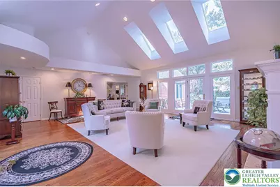 2620 Houghton Lean, Lower Macungie Twp, PA 18062 - Photo 7