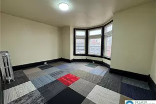 111 N 5th St, Allentown City, PA 18102 - Photo 5