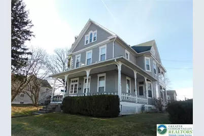 300 S 9th Street #2/upstairs, Lehighton Boro, PA 18235 - Photo 1