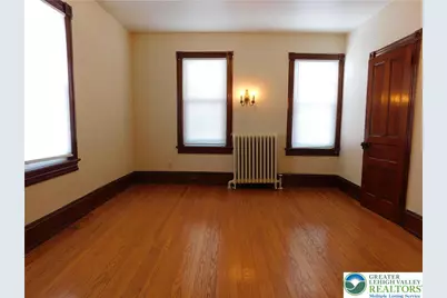 300 S 9th Street #2/upstairs, Lehighton Boro, PA 18235 - Photo 11