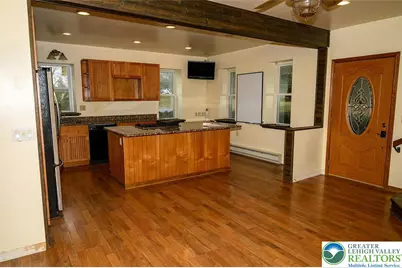 3831 Peach Drive, Lehigh Township, PA 18038 - Photo 9